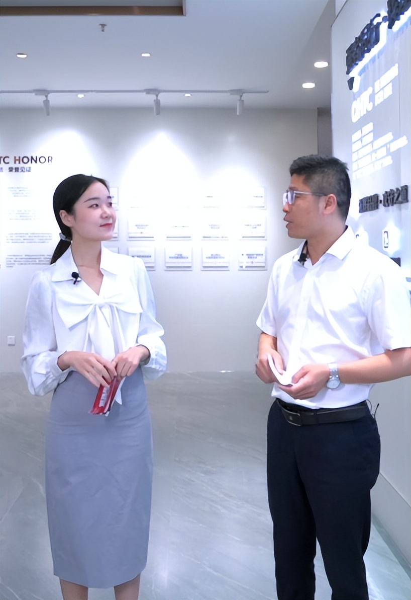 招商落幕！做強(qiáng)商，他們都選了強(qiáng)輝精工瓷磚！(圖3)