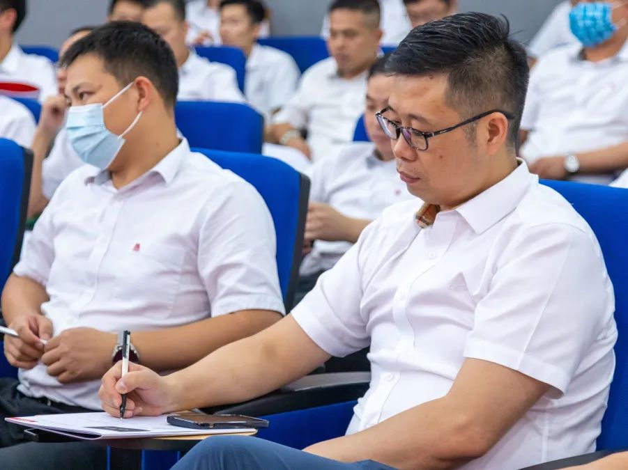 燃！“金戈鐵馬 英雄對戰(zhàn)”強(qiáng)輝營銷PK賽正式開啟(圖13)