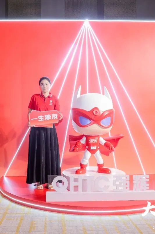 大地·大師·大宅 | 2024強(qiáng)輝精工瓷磚全國(guó)經(jīng)銷商峰會(huì)圓滿舉辦！(圖45)