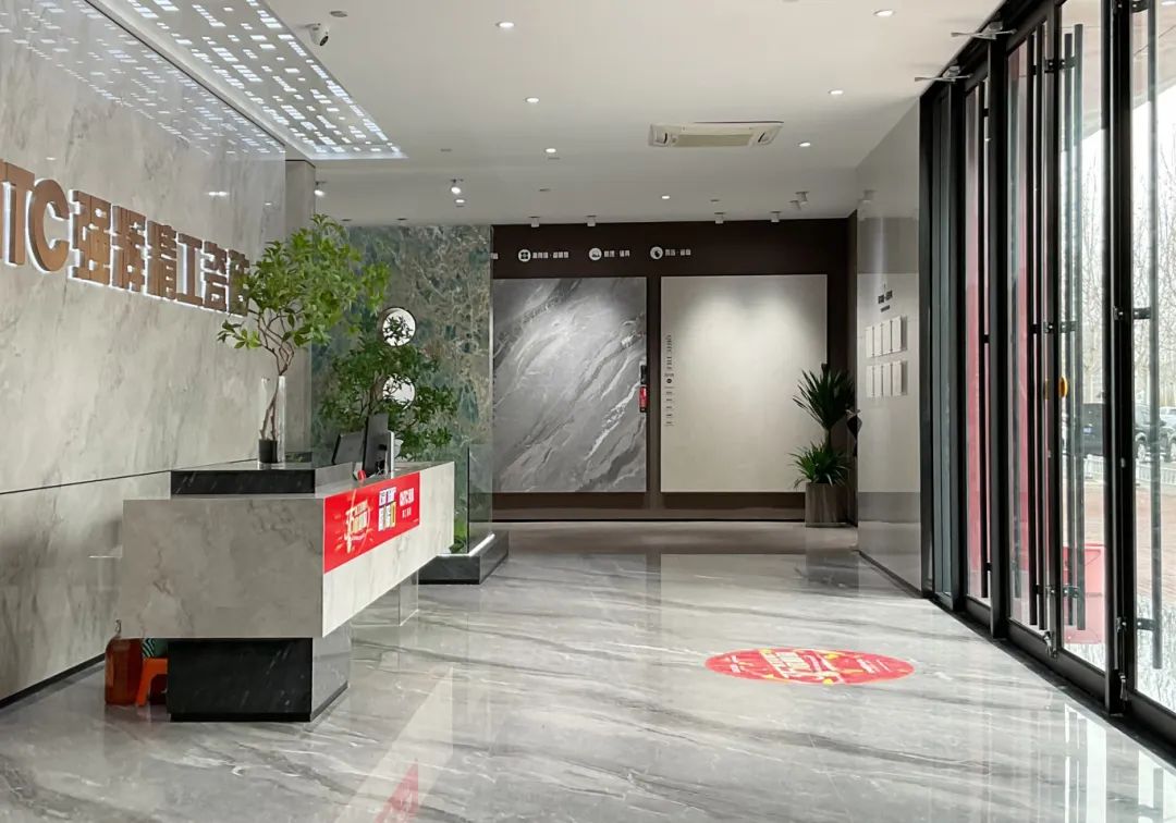 終端風(fēng)采 | 強(qiáng)輝東營旗艦店，探尋質(zhì)感空間的詩意生活(圖6)