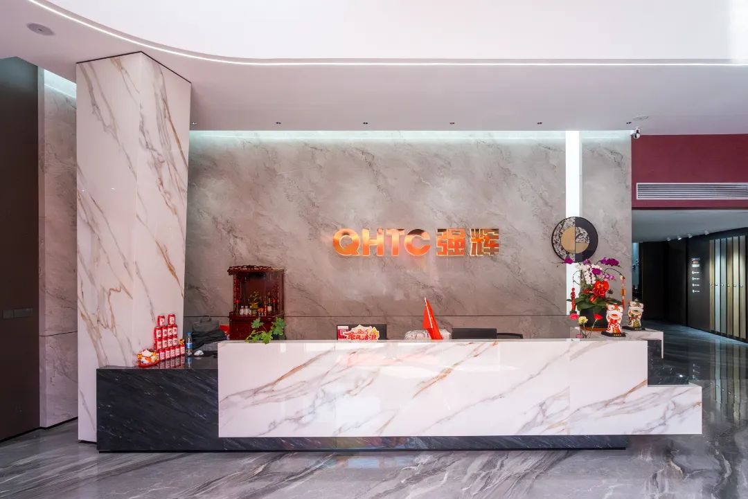 終端風(fēng)采 | 強(qiáng)輝晉江旗艦店，品味質(zhì)感大師館，打卡美學(xué)新坐標(biāo)(圖6)